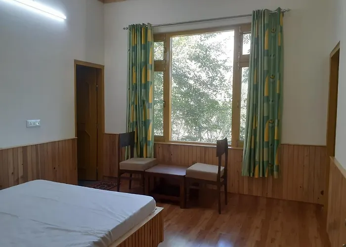 Gazing Moon Homestay
